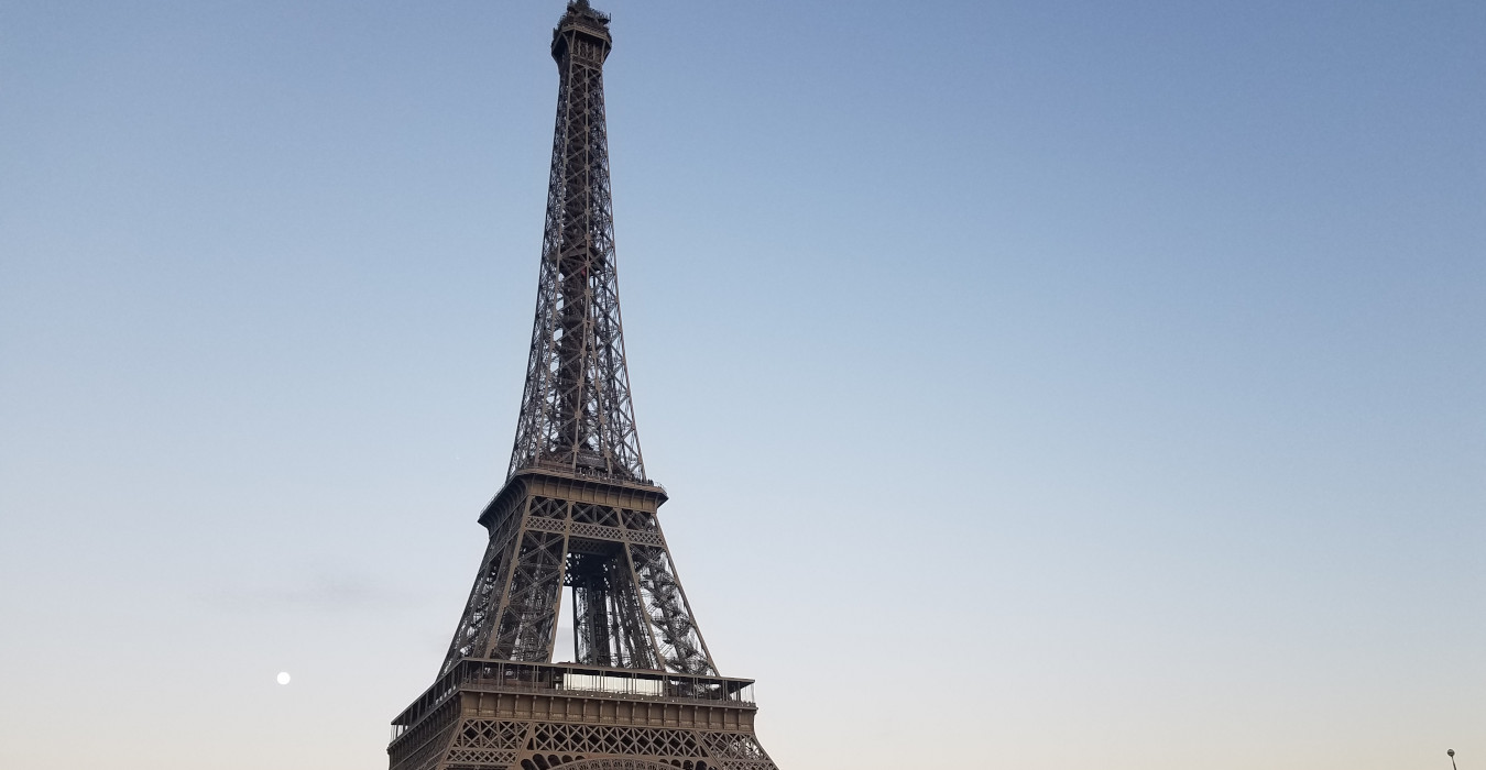 A photo of the Eiffel Tower in Paris at twilight